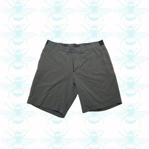 Nike Dry-Fit Gray Elastic Band Golf Shorts Men's Size - L 36 Waist
